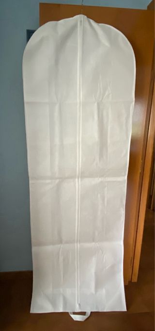 Funda para vestido de novia Adriana Alier