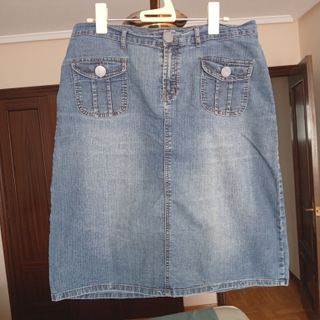 Falda vaquera. Talla 48