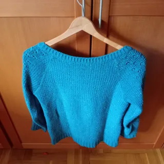 Jersey azul con brillos