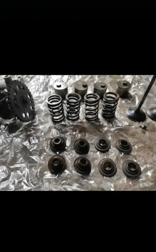 Válvulas Suzuki LTZ 400