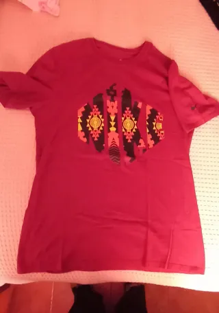 Camiseta Nike Roja Talla M