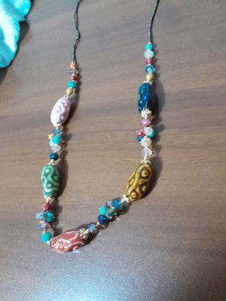 Collana pietre colorate fatte a mano di ceramica