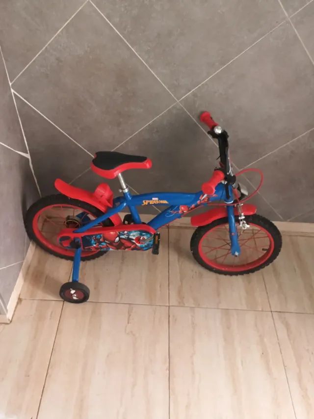 Bicicleta infantil Spiderman