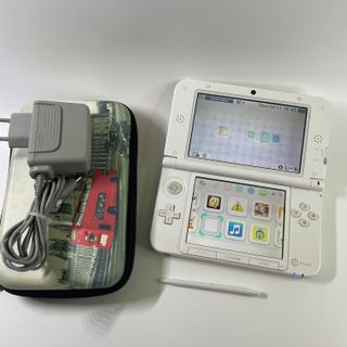 Nintendo 3DS XL Bianco con accessori