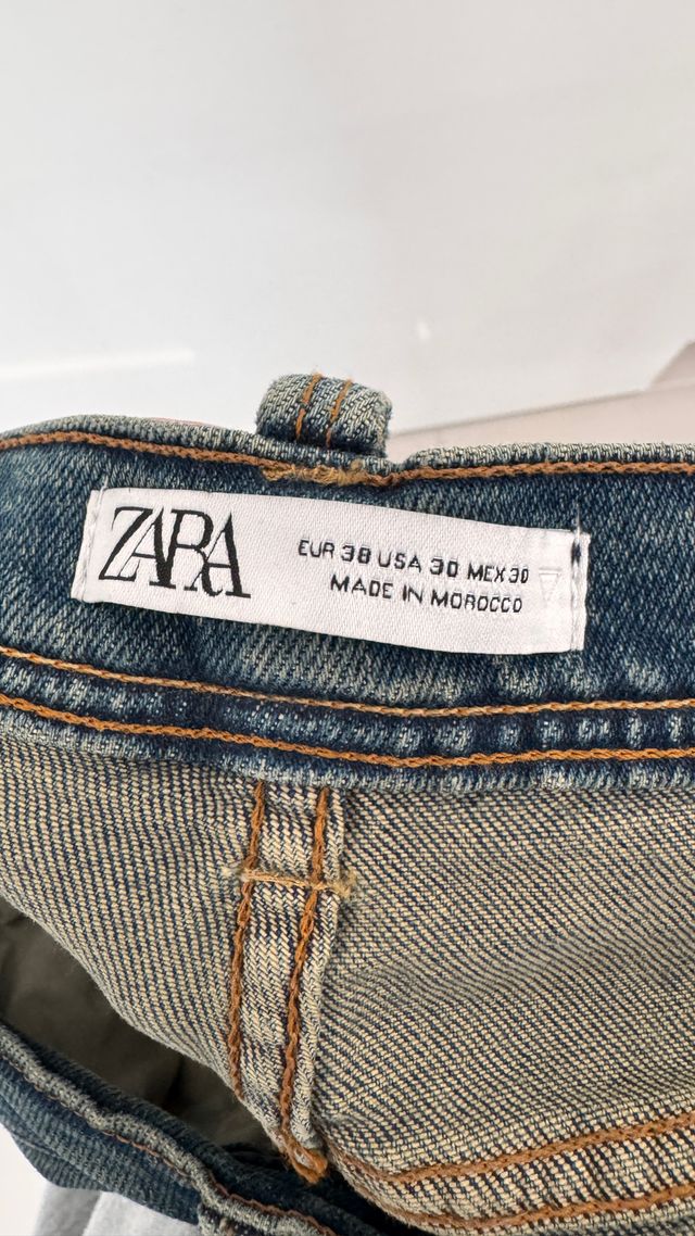 Pantalón vaquero Zara azul