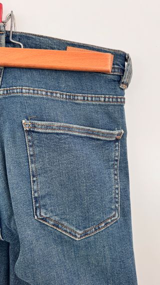 Pantalón vaquero Zara azul
