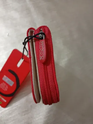 Portafoglio Seven rosso multitasche