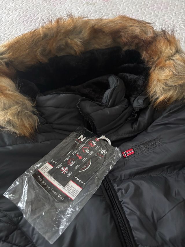 Giubbotto Norway grigio scuro con cappuccio