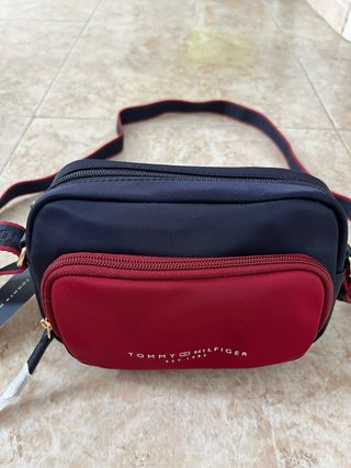 Bandolera Tommy Hilfiger Azul y Roja