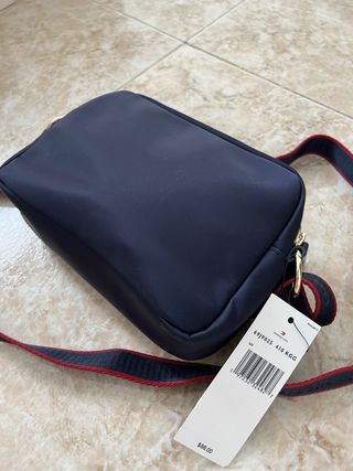 Bandolera Tommy Hilfiger Azul y Roja