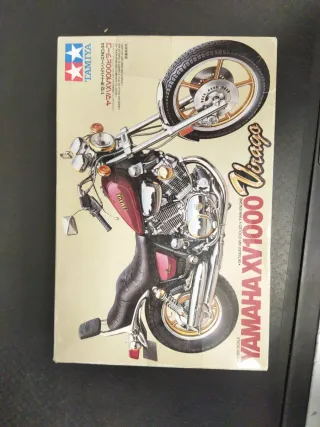 Maqueta Tamiya Yamaha XV1000 Virago 1/12