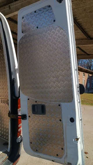 Rivestimento interno furgone in alluminio sprinter