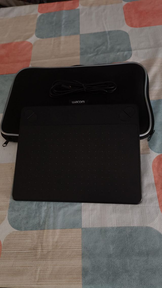 Tableta Gráfica Wacom Negra