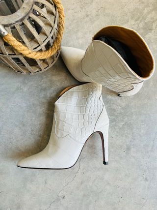 Botines Toral Piel Cocodrilo Blanco Talla 36