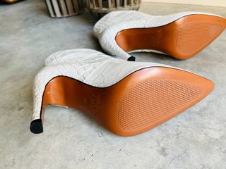 Botines Toral Piel Cocodrilo Blanco Talla 36