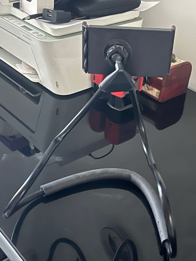 Soporte para móvil de cuello