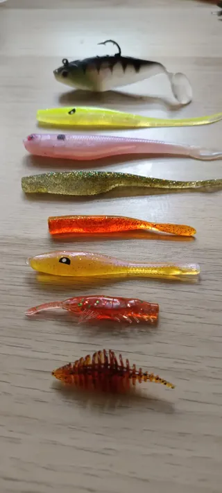 Lote señuelos pesca variados