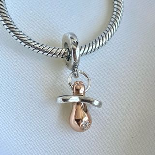 CHARM CHUPETE BEBE ROSE GOLD