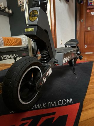 Patinete Eléctrico Kukirin G2 2024