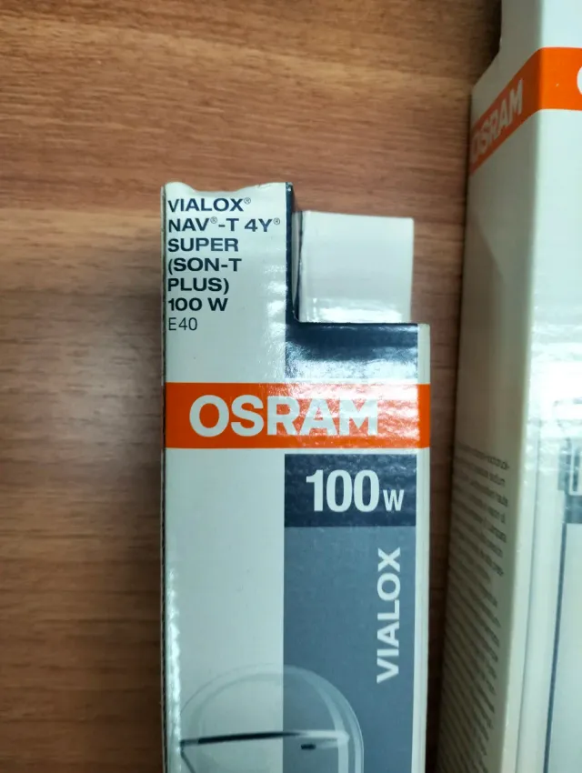 Lampadine Osram VIALOX NAV-T 4Y 100W E40