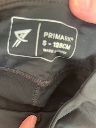 Pantalones negros acampanados