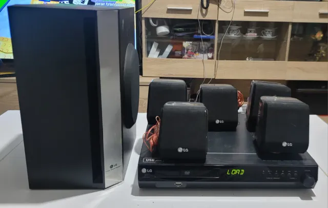 Home Cinema LG 5.1 HT302SD-DO