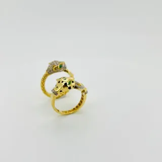 ANILLO PANTERA CON CIRCONITAS. Oro 18k.