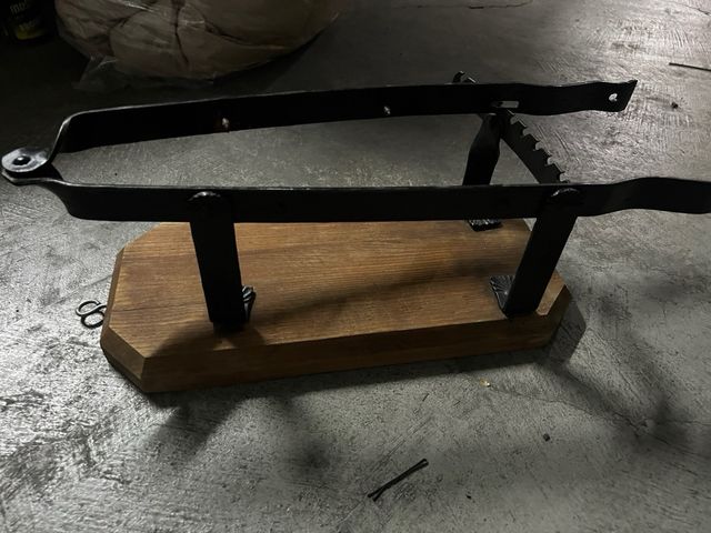 Jamonero madera y metal