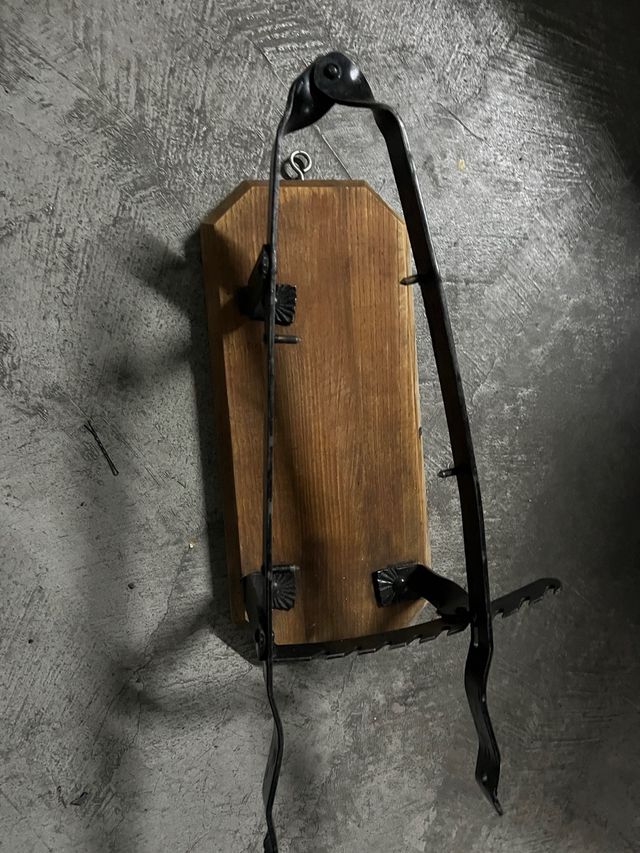 Jamonero madera y metal