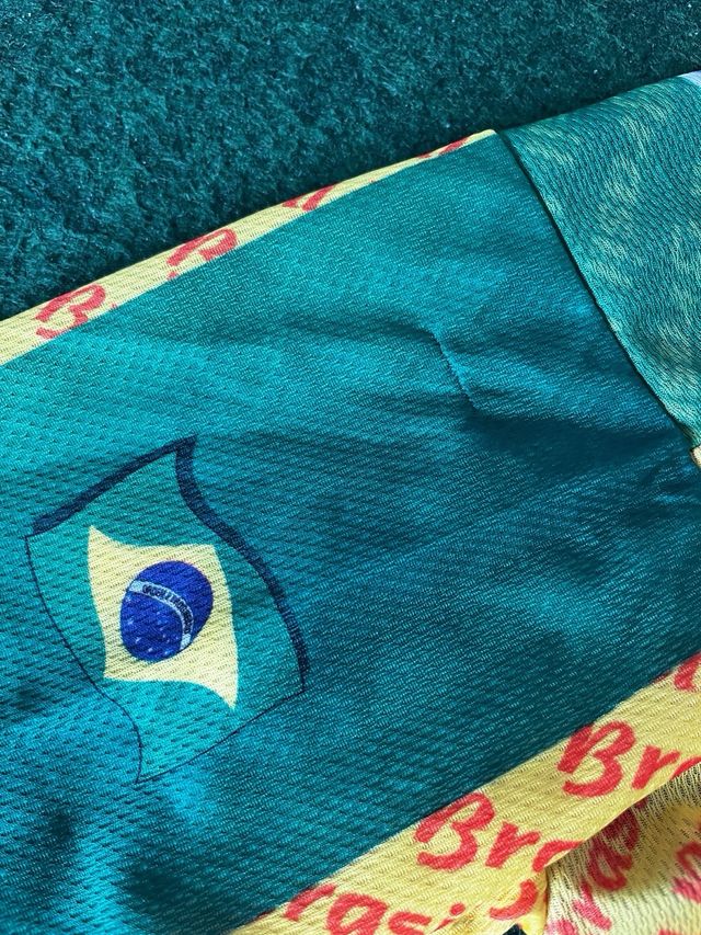 Camiseta Gráfica Brasil Ronaldo #9 90s