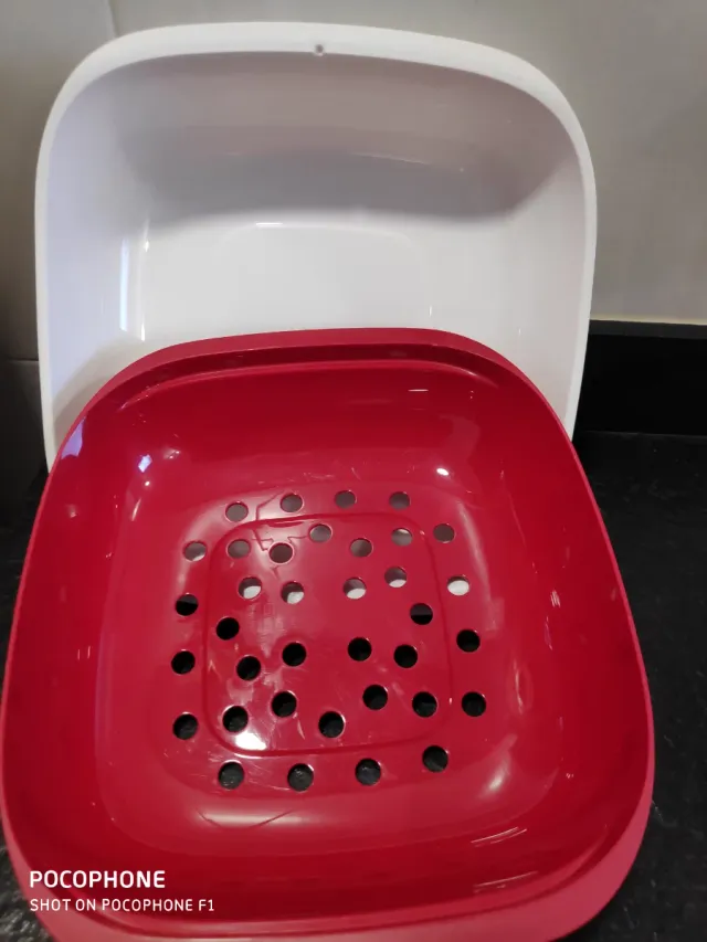 Lote Tupperware: Contenedores y Molde