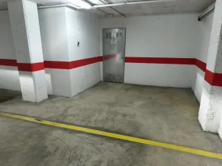 Plaza de garaje en centro San Vicente.