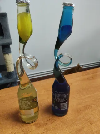 Bottiglie Coronas Birra Gialla e Blu