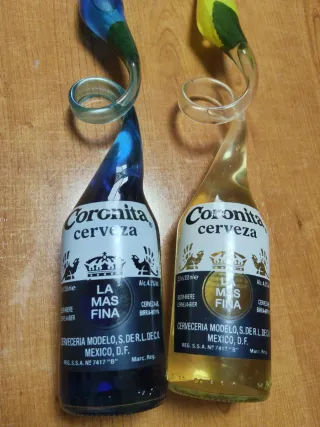 Bottiglie Coronas Birra Gialla e Blu