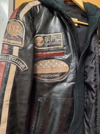 Cazadora Piel Rebel Negra con Capucha talla 52