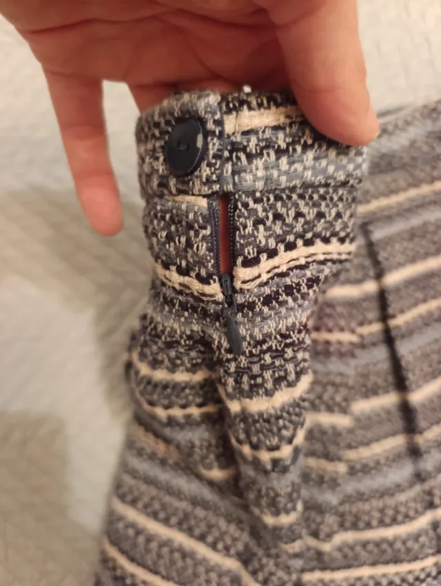 Falda mini niña beige y gris talla 9-10