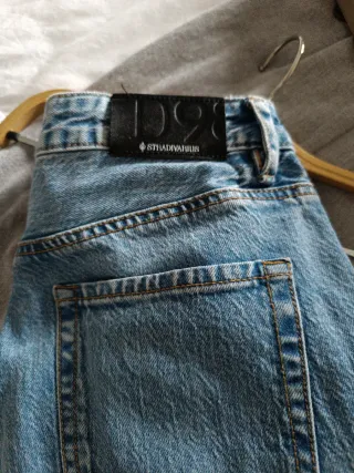 Pantalón vaquero White leg azul claro