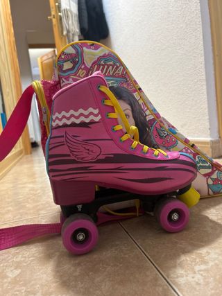 Patines de 4 ruedas rosas con alas