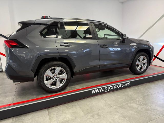 Toyota Rav4 2.5l 220H Advance