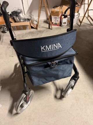 Deambulatore anziani e invalidi moderno