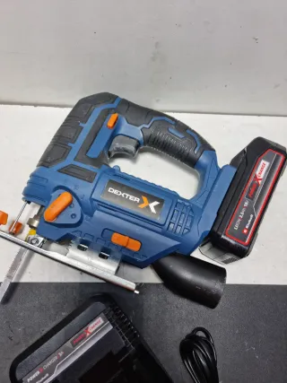 Caladora Dexter 18V a Batería