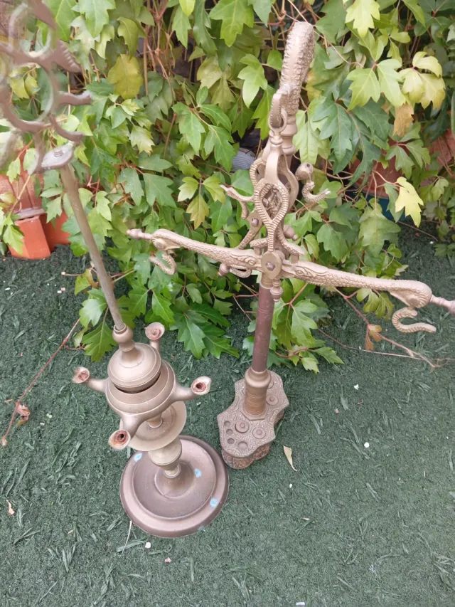 Berjula de bronce antigua