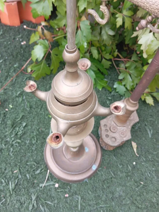 Berjula de bronce antigua