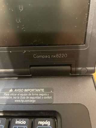 HP Compaq nx 8220