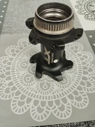 Buje Shimano Deore XT