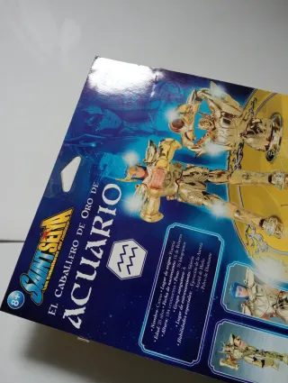 Saint Seiya Camus Acuario Bandai