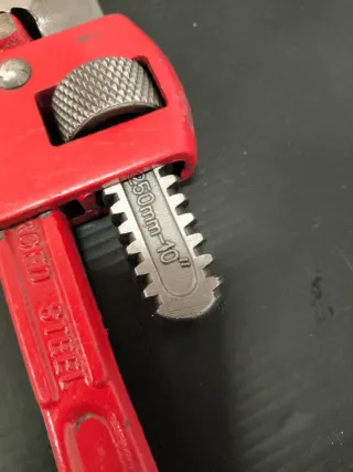 Llave Stillson / Grifa Roja 10"