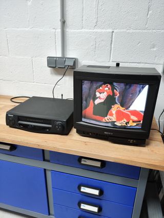 Vídeo VHS Daewoo DV-F700