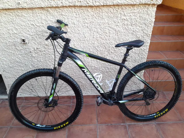 Bicicleta Merida 300 Negra y Verde