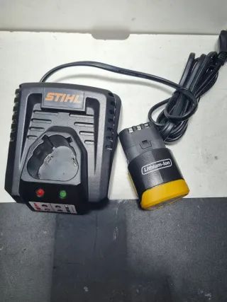 Cargador y Batería STIHL
